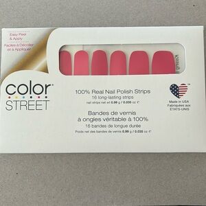 Color Street Kissing Booth